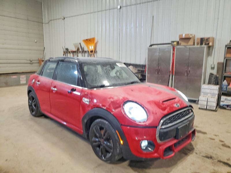 Photo 4 from auction – 2015 MINI COOPER S with VIN WMWXU3C55F2B56267