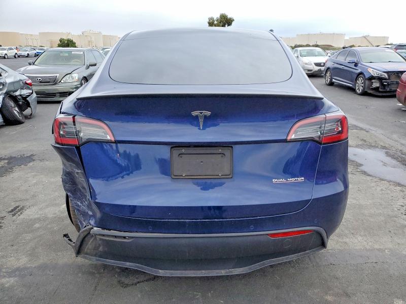 Photo 6 from auction – 2022 TESLA MODEL Y with VIN 7SAYGDEF7NF350305