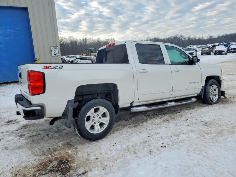 Photo 3 from auction – 2018 CHEVROLET SILVERADO with VIN 3GCUKREC8JG386439