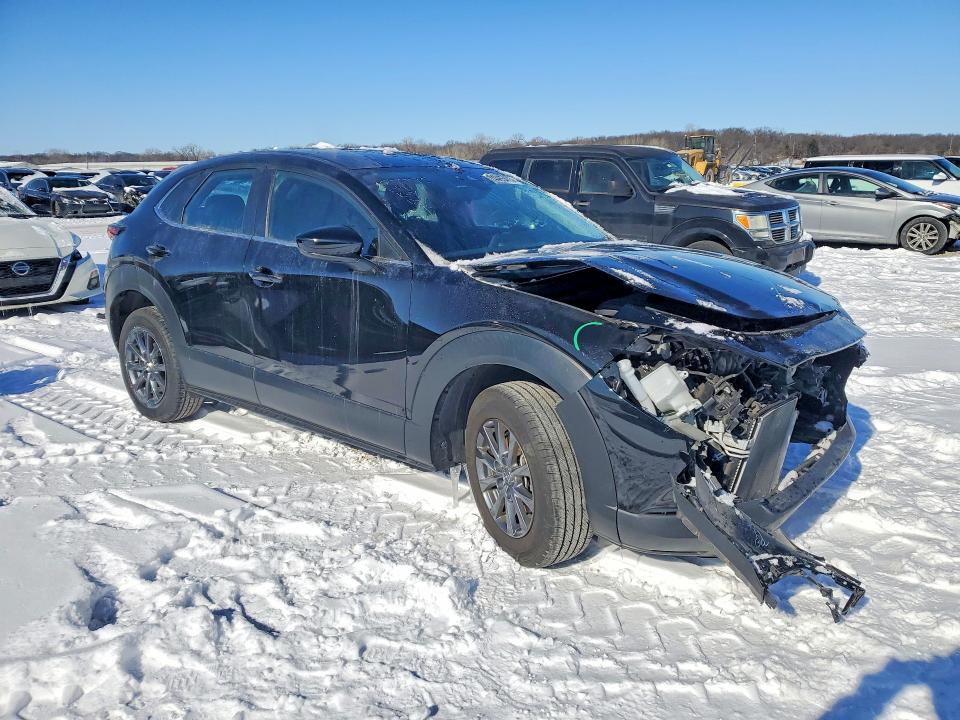 Photo 4 from auction – 2022 MAZDA CX-30 with VIN 3MVDMBALXNM424394