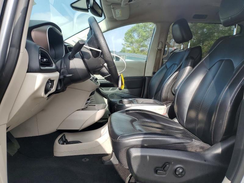 Photo 7 from auction – 2020 CHRYSLER VOYAGER with VIN 2C4RC1DG9LR286095