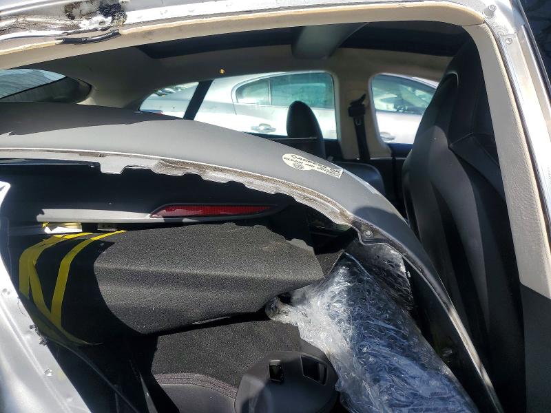 Photo 10 from auction – 2015 TESLA MODEL S 60 with VIN 5YJSA1S12FFP77016