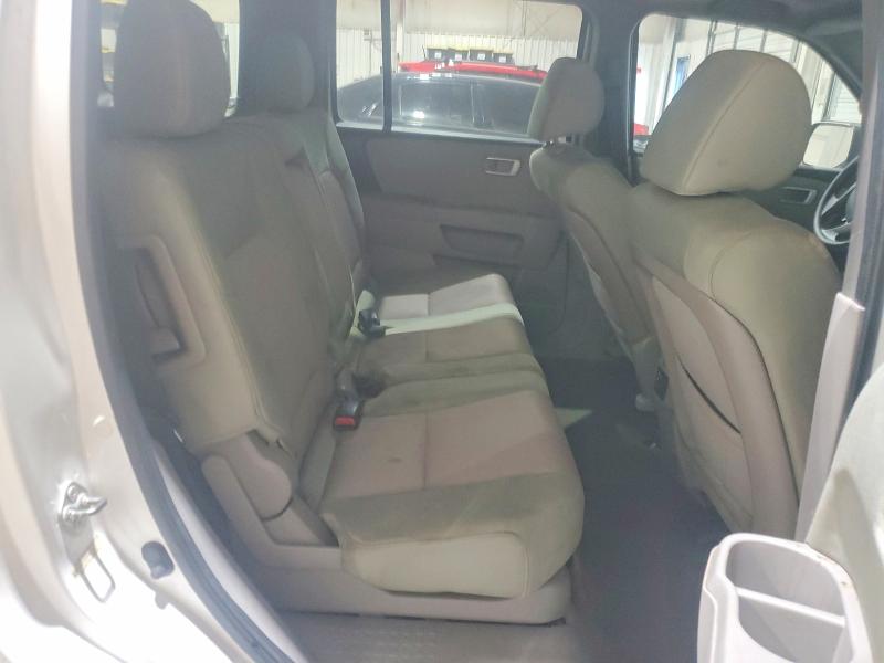 Photo 10 from auction – 2015 HONDA PILOT SE with VIN 5FNYF3H32FB027888