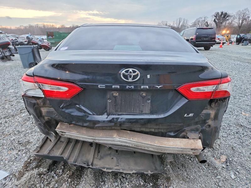 Photo 6 from auction – 2018 TOYOTA CAMRY with VIN 4T1B11HK7JU080615
