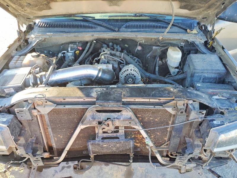 Photo 11 from auction – 2006 CHEVROLET SILVERADO with VIN 1GCEC19V46Z296940