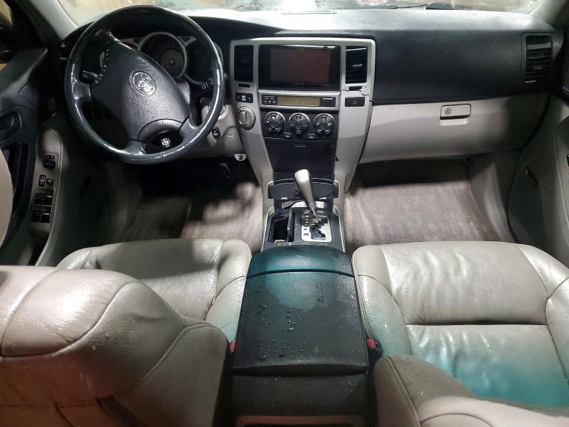 Photo 8 from auction – 2003 TOYOTA 4RUNNER SR with VIN JTEBT14R230026761