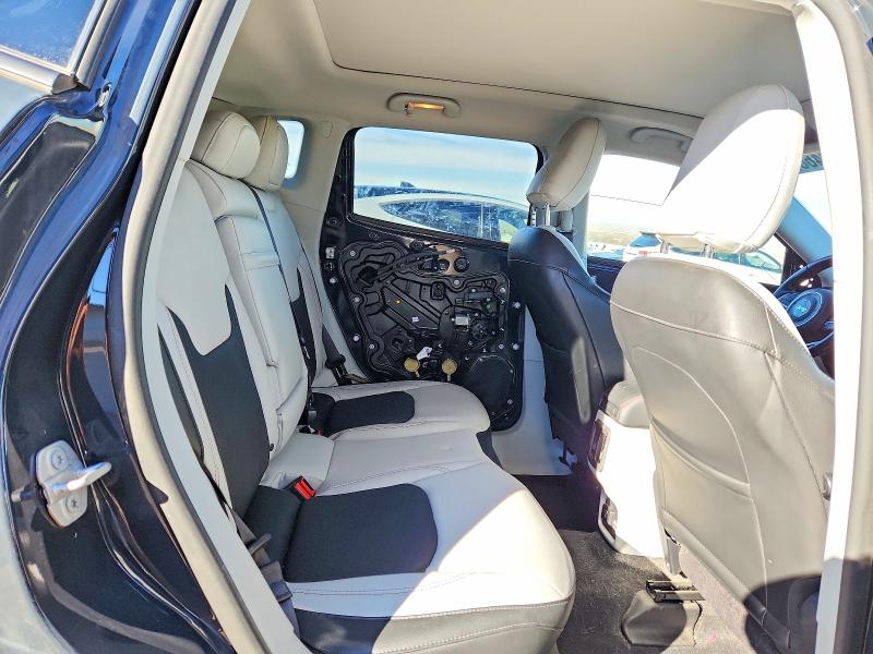 Photo 11 from auction – 2018 JEEP COMPASS LI with VIN 3C4NJDCBXJT201643