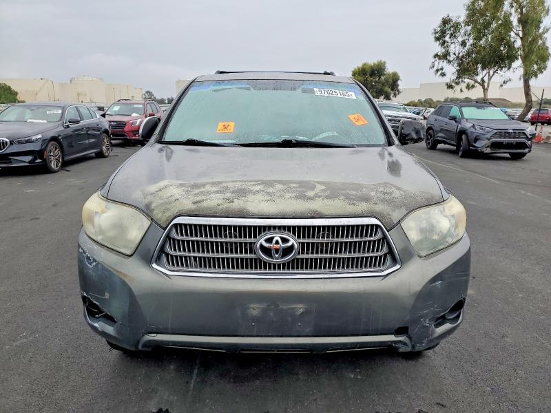 Photo 5 from auction – 2008 TOYOTA HIGHLANDER HYBRID with VIN JTEEW41A082022501
