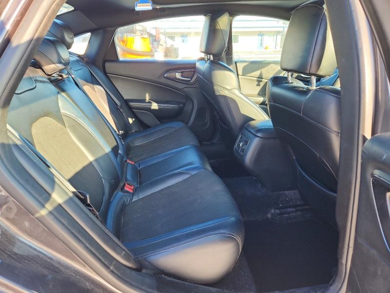 Photo 10 from auction – 2015 CHRYSLER 200 LX with VIN 1C3CCCDG5FN690888
