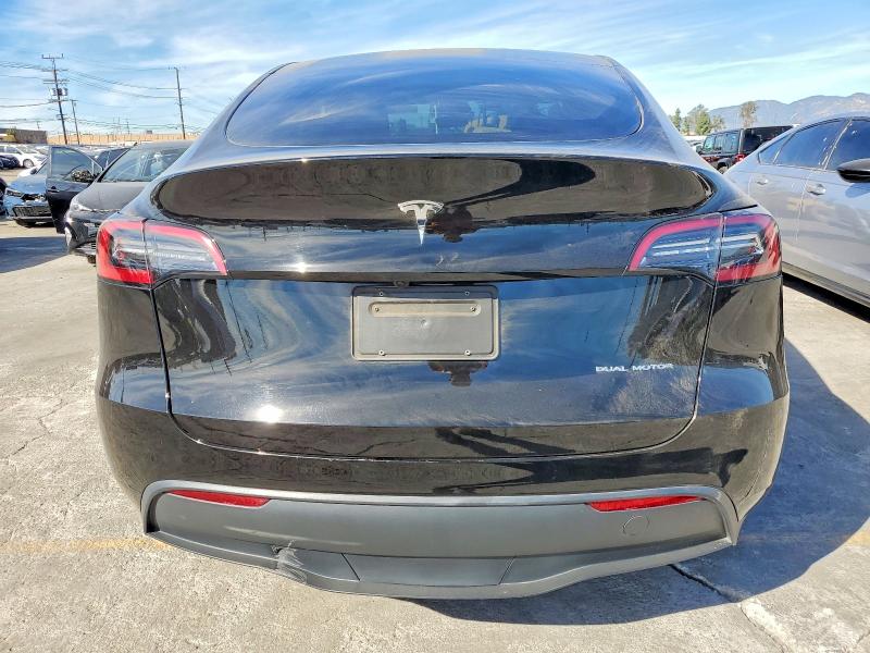 Фото 6 с аукциона – 2024 TESLA MODEL Y с VIN 7SAYGDEE8RA221466