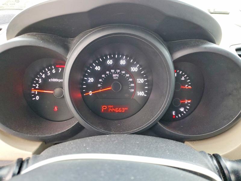 Photo 9 from auction – 2010 KIA SOUL + with VIN KNDJT2A27A7038423