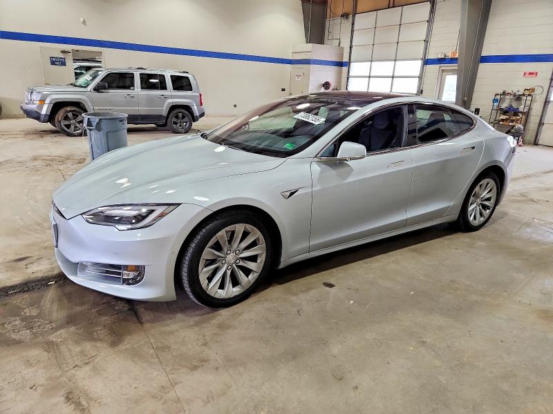 TESLA MODEL S 2017 with VIN 5YJSA1E27HF217239 - Photo from auction