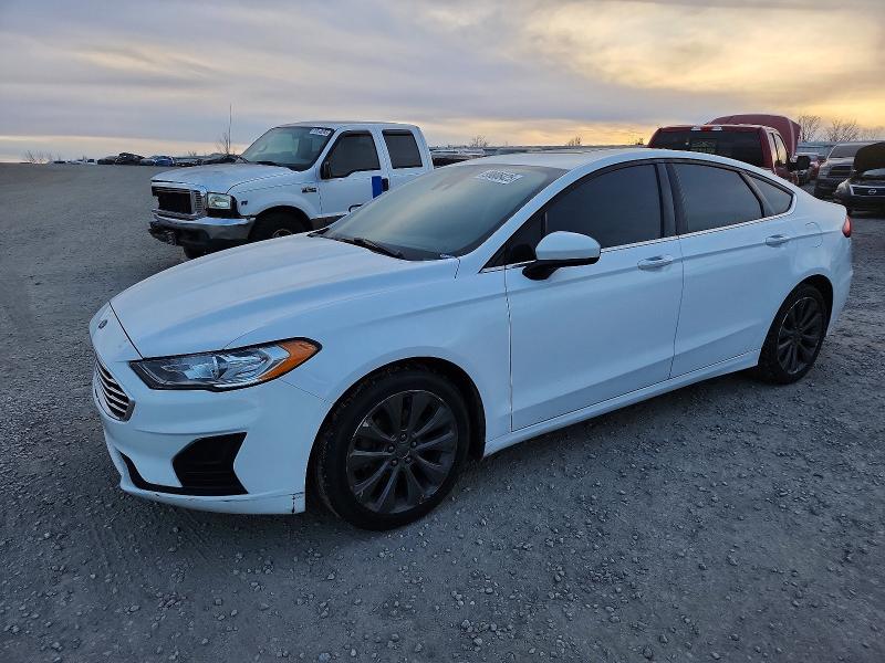 FORD FUSION SE 2019 with VIN 3FA6P0T90KR259693 - Photo from auction