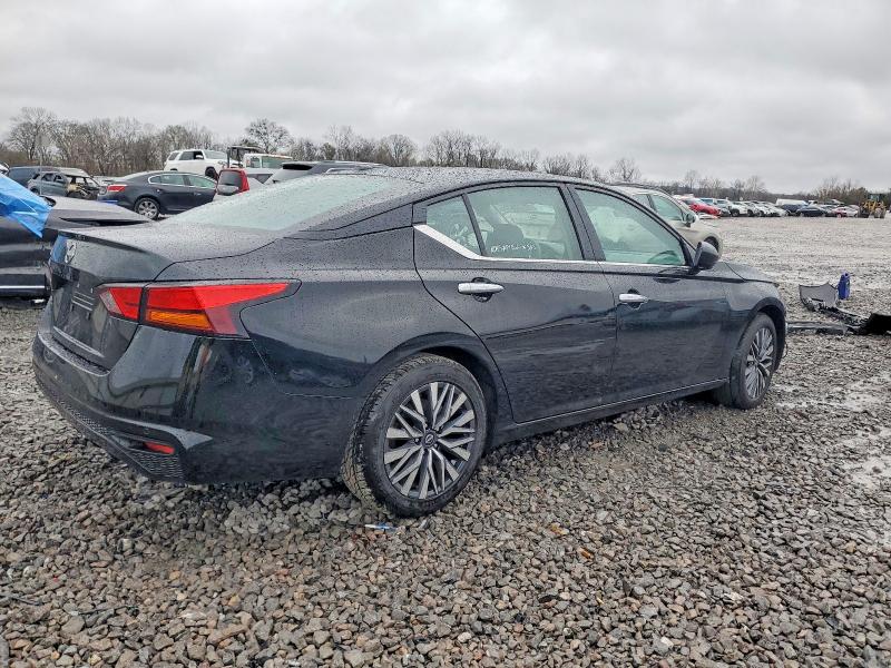 Photo 3 from auction – 2025 NISSAN ALTIMA with VIN 1N4BL4DV8SN401448