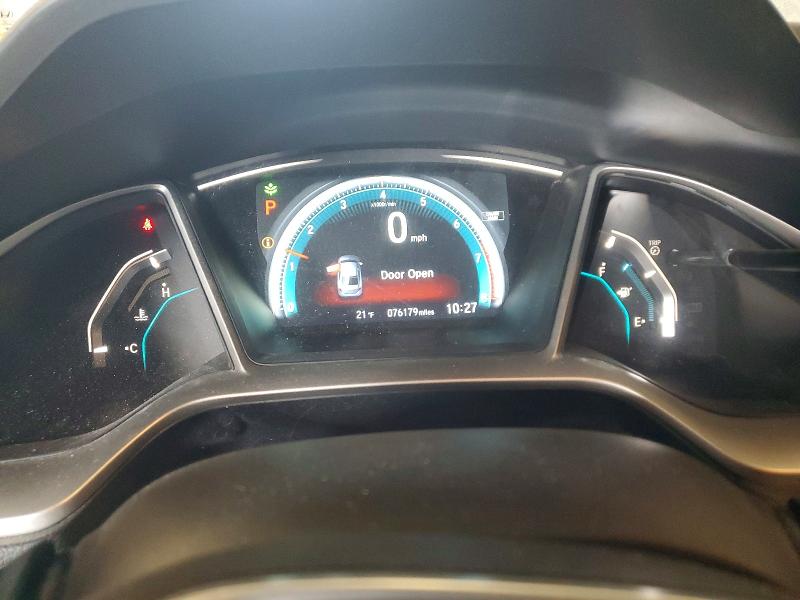 Photo 9 from auction – 2018 HONDA CIVIC EX with VIN 19XFC2F74JE025736