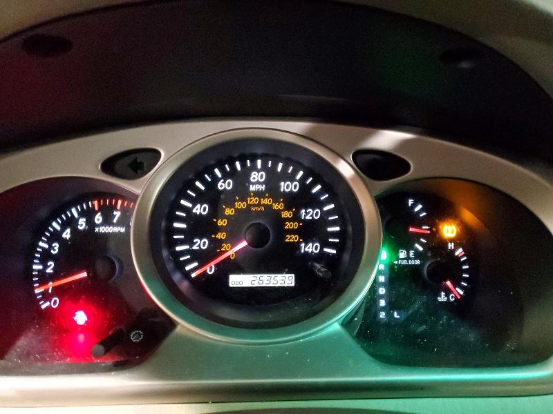 Photo 9 from auction – 2004 TOYOTA HIGHLANDER with VIN JTEEP21A940036498