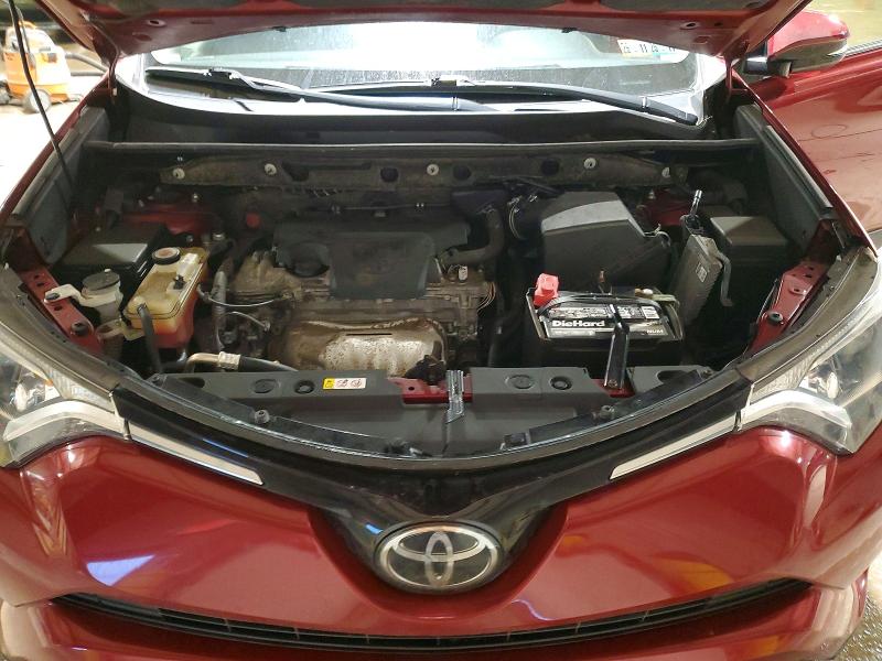 Photo 12 from auction – 2018 TOYOTA RAV4 ADVEN with VIN JTMRFREVXJD251469