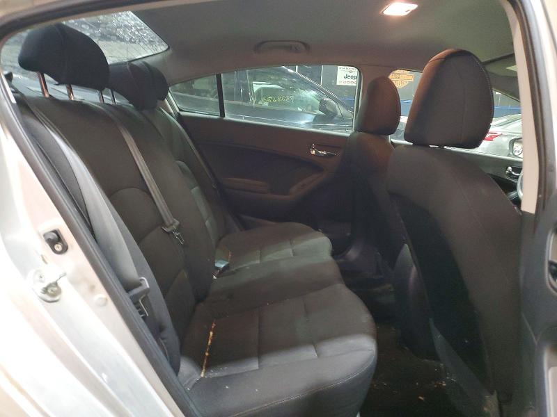 Photo 10 from auction – 2014 KIA FORTE LX with VIN KNAFK4A66E5144920