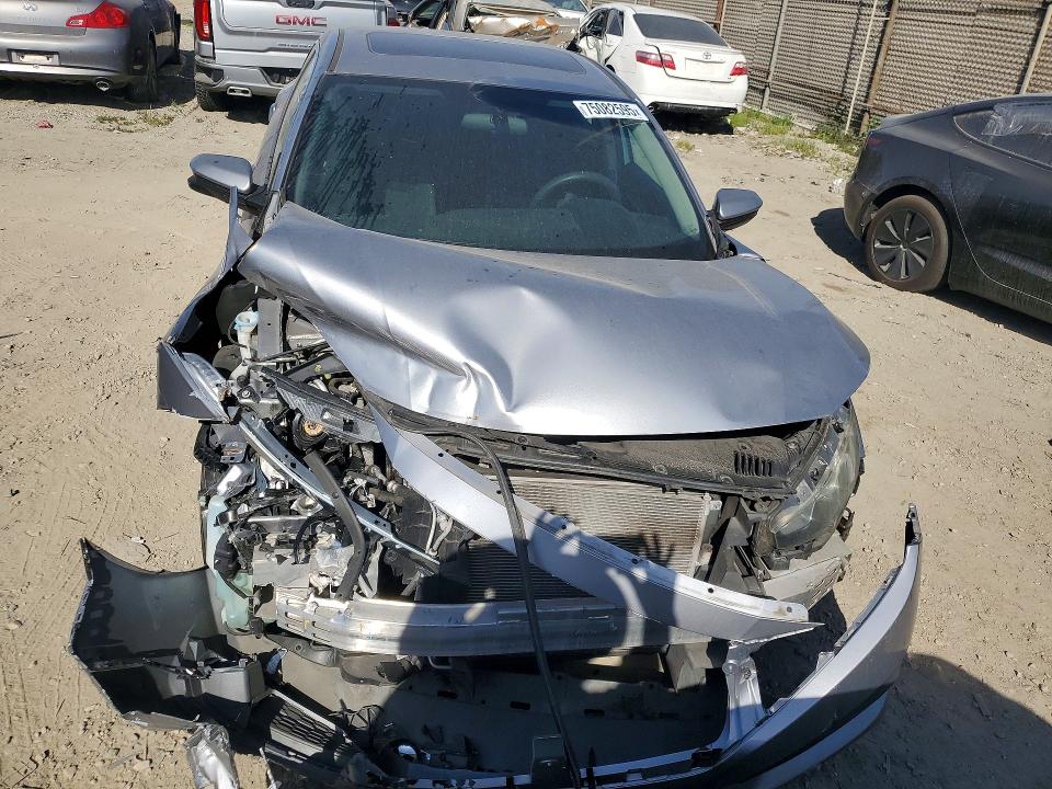 Photo 5 from auction – 2017 HONDA CIVIC EX with VIN 19XFC2F70HE200770