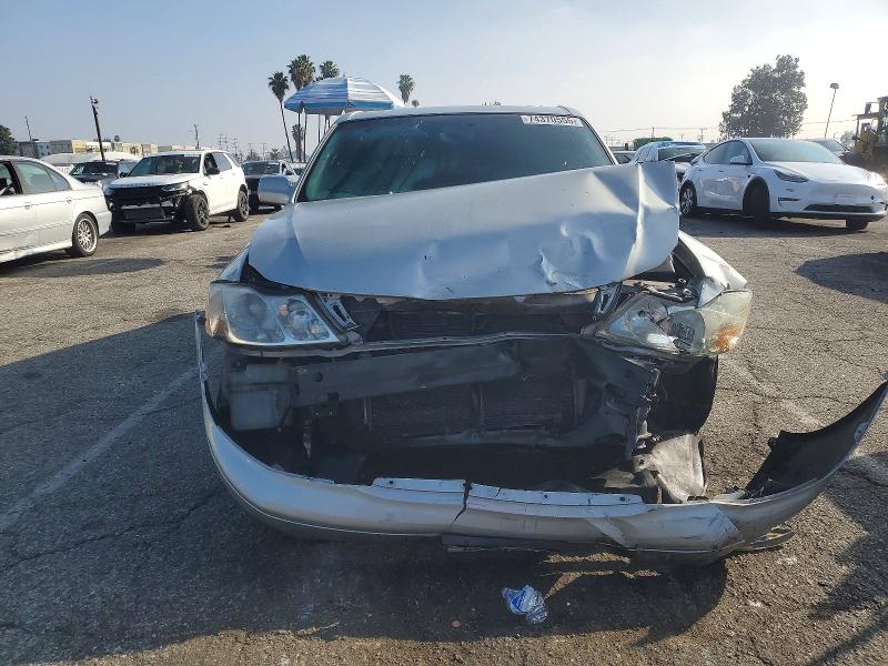 Photo 5 from auction – 2003 TOYOTA AVALON with VIN 4T1BF28B03U332280