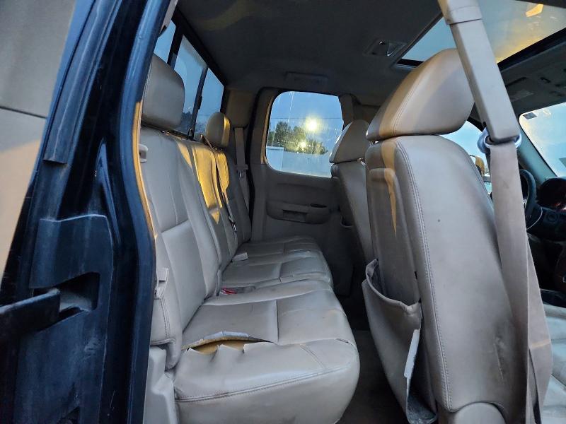 Photo 10 from auction – 2007 CHEVROLET SILVERADO with VIN 1GCHK29687E528544