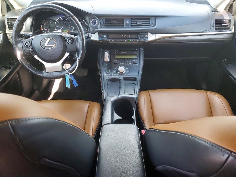 Photo 8 from auction – 2014 LEXUS CT 200 with VIN JTHKD5BH5E2195116