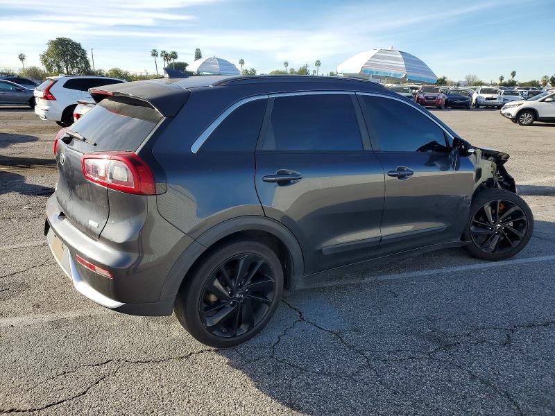 Photo 3 from auction – 2019 KIA NIRO EX with VIN KNDCC3LC3K5250897