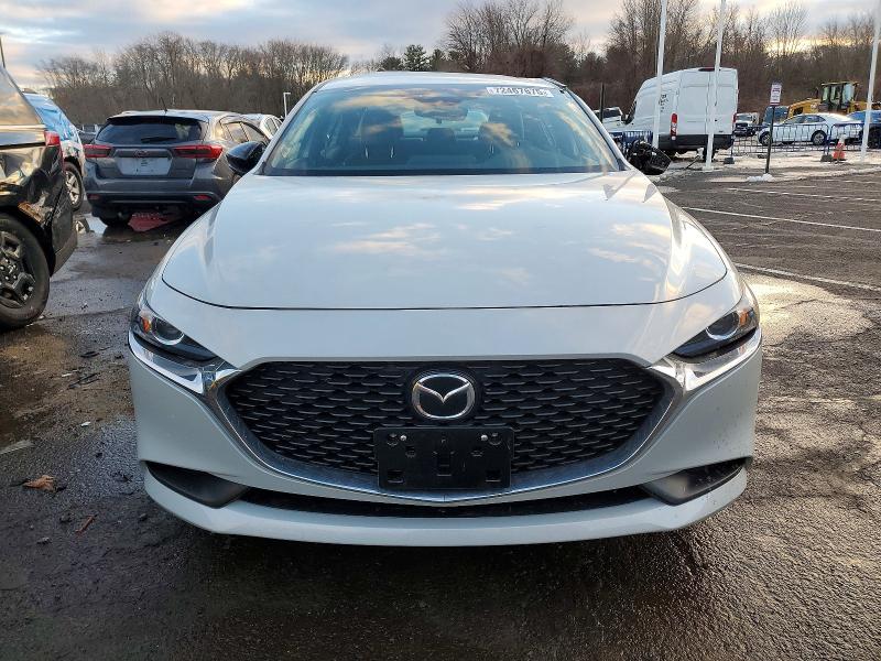 Zdjęcie 5 z aukcji – 2025 MAZDA 3 SELECT S z VIN 3MZBPABM1SM469136