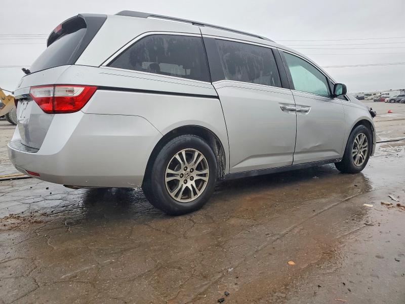 Photo 3 from auction – 2013 HONDA ODYSSEY EX with VIN 5FNRL5H65DB065566