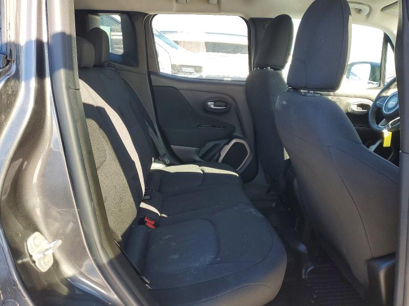 Photo 11 from auction – 2016 JEEP RENEGADE S with VIN ZACCJBAT8GPE37134