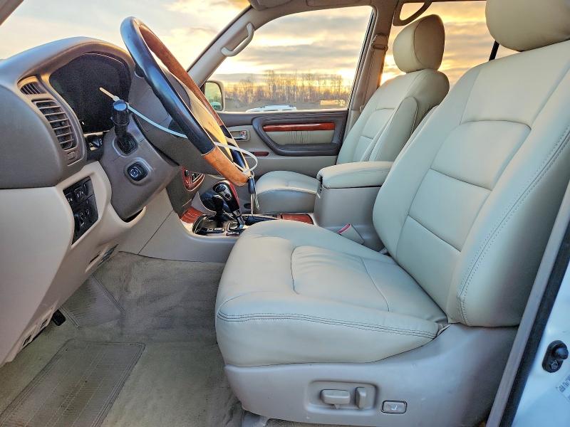 Photo 7 from auction – 2000 LEXUS LX 470 with VIN JT6HT00W6Y0121892
