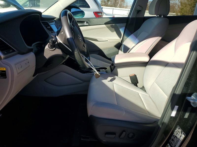 Photo 7 from auction – 2017 HYUNDAI TUCSON LIM with VIN KM8J33A20HU303373