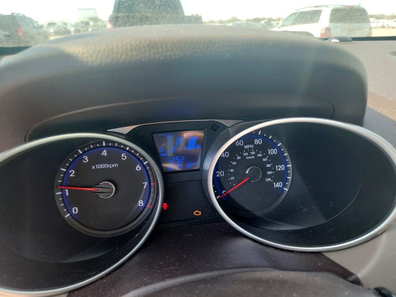 Photo 9 from auction – 2015 HYUNDAI TUCSON with VIN KM8JUCAG2FU111796