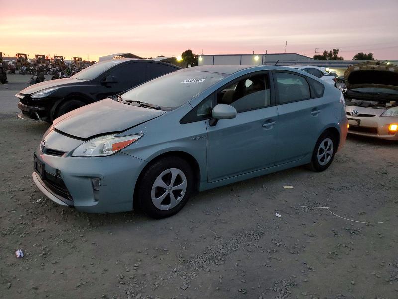 TOYOTA PRIUS 2015 with VIN JTDKN3DU2F1955166 - Photo from auction