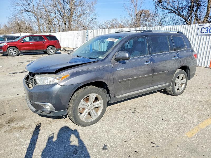 TOYOTA HIGHLANDER 2012 with VIN 5TDDK3EH7CS127695 - Photo from auction