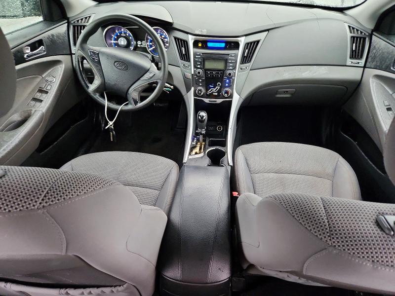 Photo 8 from auction – 2012 HYUNDAI SONATA with VIN 5NPEB4AC4CH351596