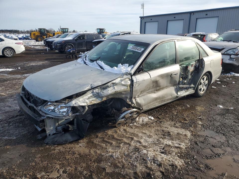 TOYOTA AVALON XL 2000 with VIN 4T1BF28BXYU053488 - Photo from auction