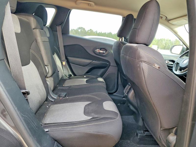 Photo 11 from auction – 2014 JEEP CHEROKEE L with VIN 1C4PJLCB4EW293190