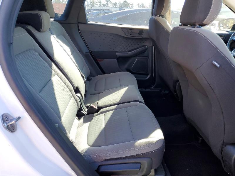 Photo 10 from auction – 2020 FORD ESCAPE S with VIN 1FMCU0F64LUA68520