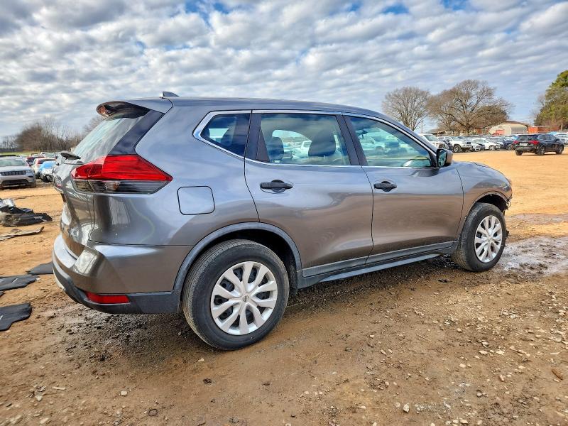 Photo 3 from auction – 2017 NISSAN ROGUE with VIN KNMAT2MTXHP588018