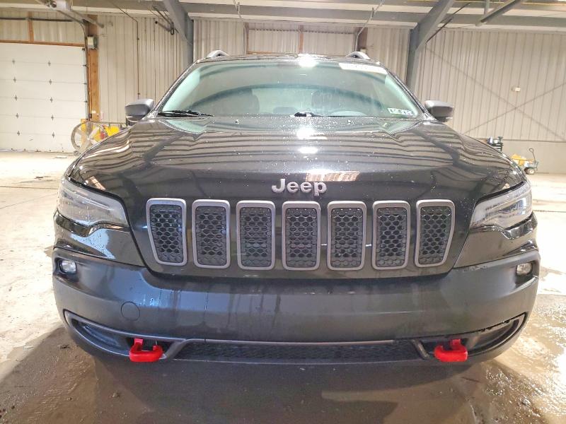 Photo 5 from auction – 2019 JEEP CHEROKEE T with VIN 1C4PJMBX8KD286804