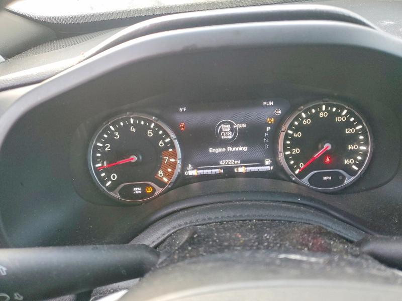 Photo 9 from auction – 2021 JEEP RENEGADE with VIN ZACNJDBB5MPM48949