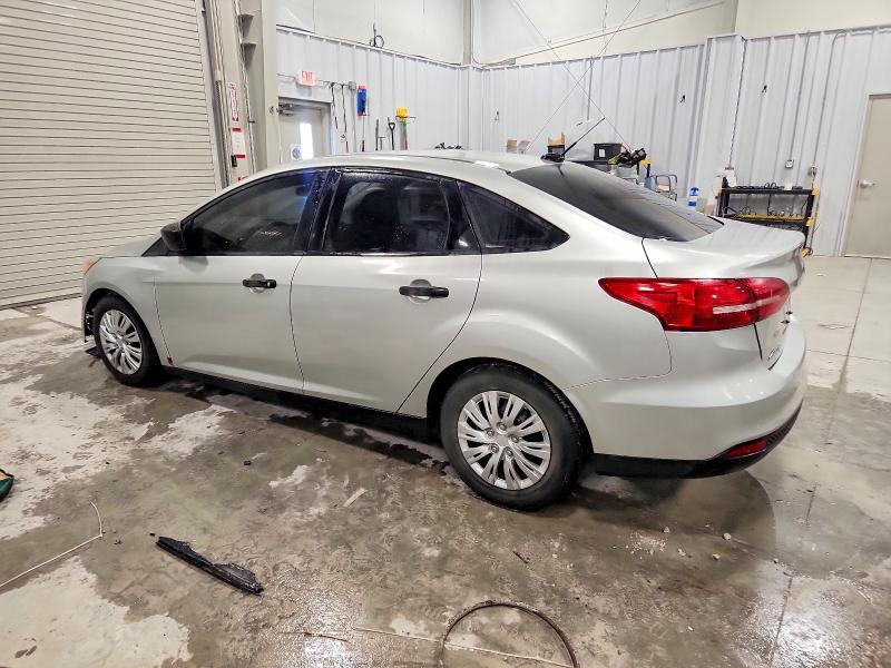 Photo 2 from auction – 2016 FORD FOCUS with VIN 1FADP3E22GL377100