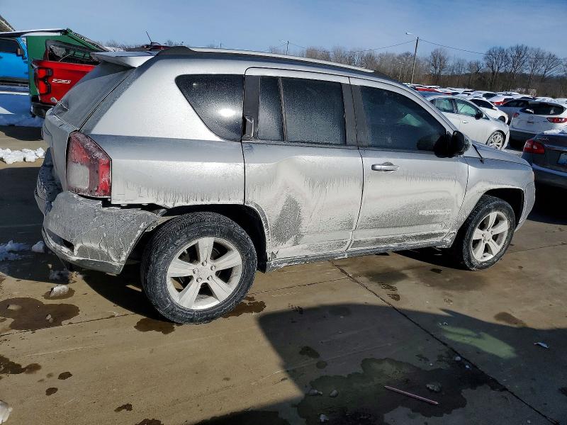 Photo 3 from auction – 2016 JEEP COMPASS with VIN 1C4NJDBB9GD713409