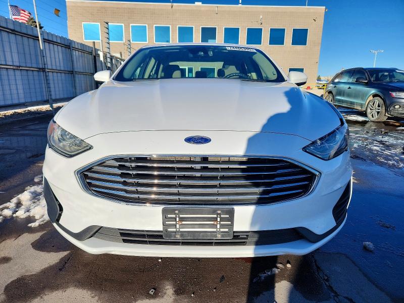 Photo 5 from auction – 2019 FORD FUSION with VIN 3FA6P0LU3KR207933