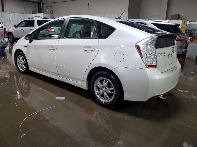 Photo 2 from auction – 2010 TOYOTA PRIUS with VIN JTDKN3DU4A5026193