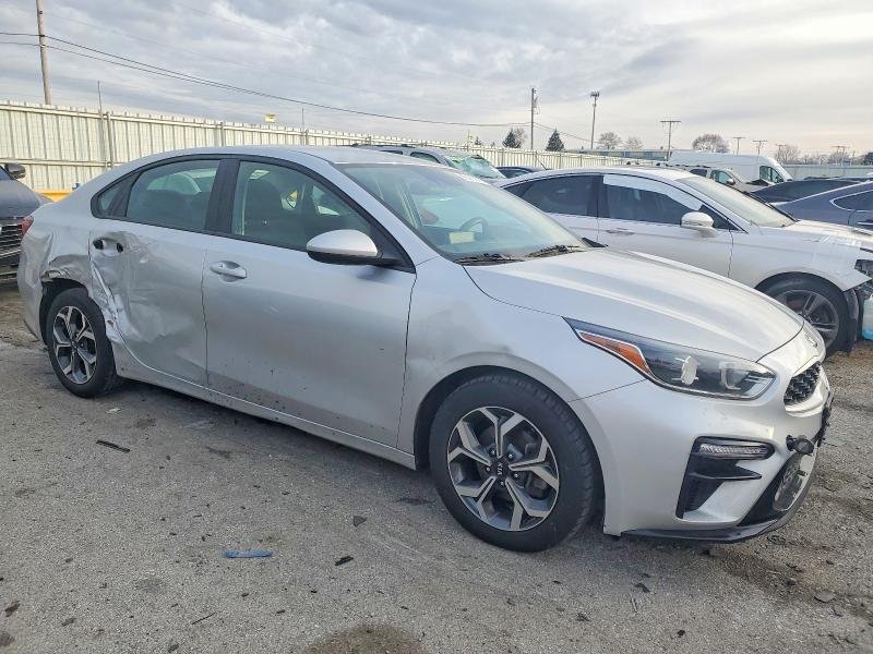 Photo 4 from auction – 2021 KIA FORTE FE with VIN 3KPF24AD9ME264263