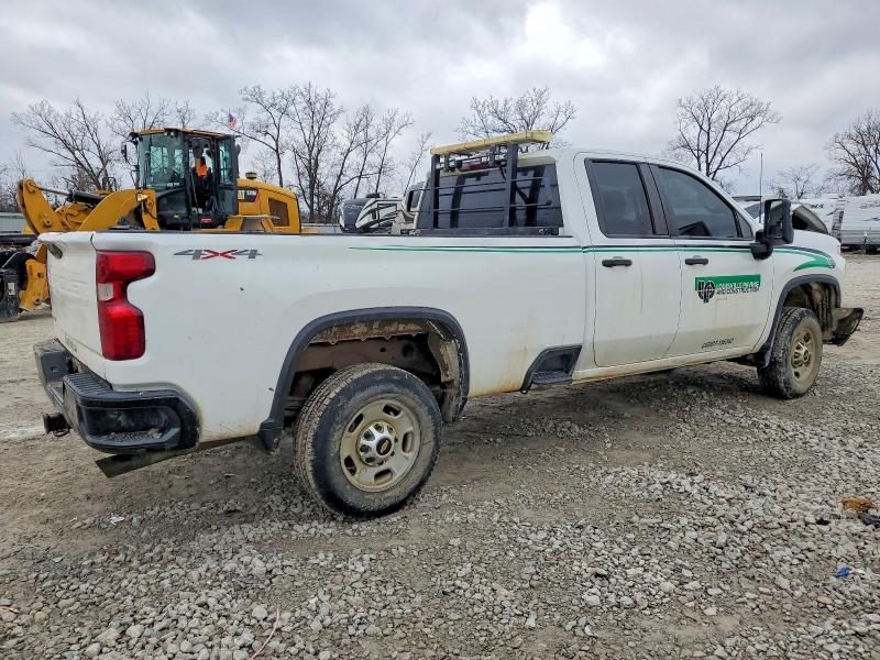 Photo 3 from auction – 2020 CHEVROLET SILVERADO with VIN 1GC5YLE73LF253045