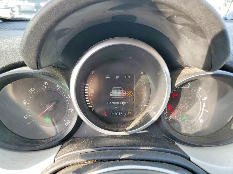 Photo 9 from auction – 2016 FIAT 500X EASY with VIN ZFBCFXBT7GP341010