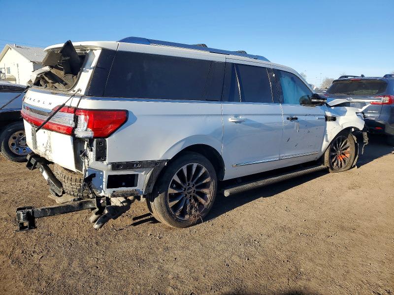 Photo 3 from auction – 2021 LINCOLN NAVIGATOR with VIN 5LMJJ3LT9MEL19200